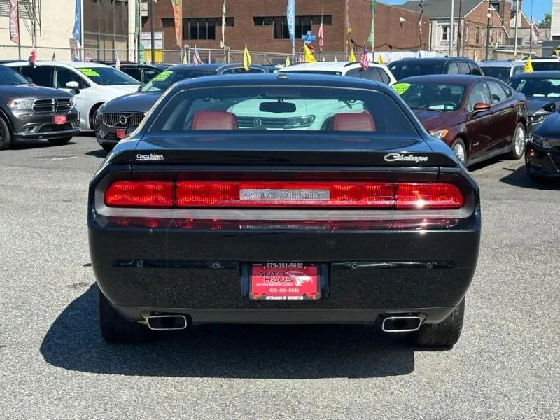 2014 Dodge Challenger 3rd Gen - Image 5 of 12