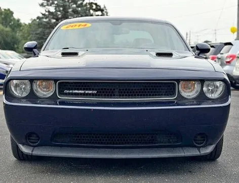 2014 Dodge Challenger SXT