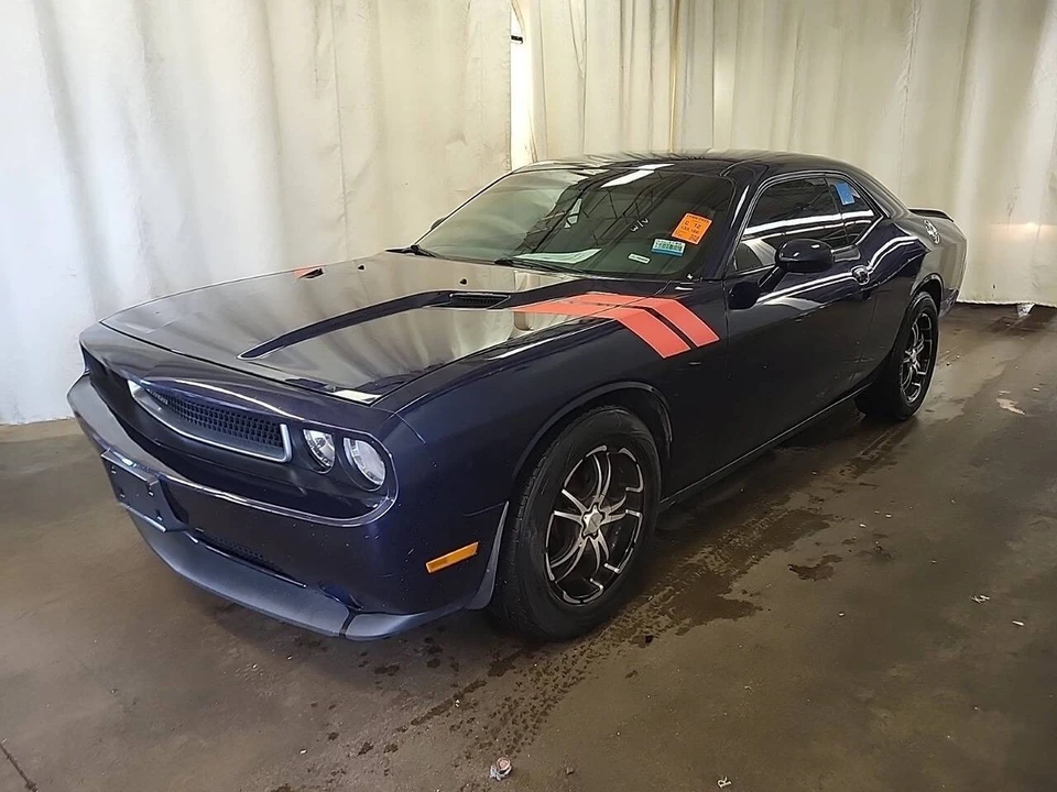 2014 Dodge Challenger 3rd Gen - Image 2 of 3