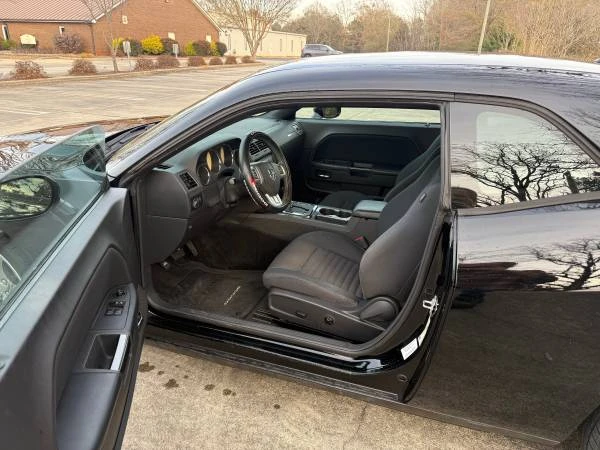 2014 Dodge Challenger 3rd Gen - Image 8 of 17