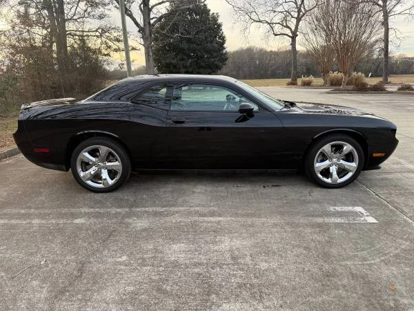 2014 Dodge Challenger 3rd Gen - Image 5 of 17
