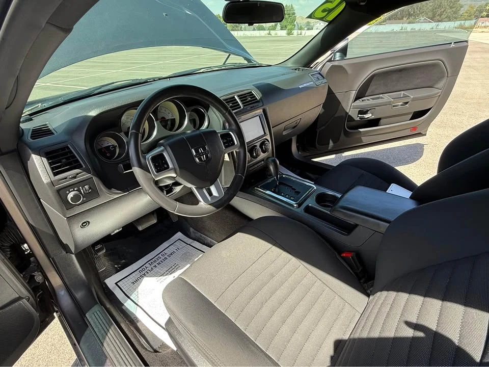 2014 Dodge Challenger 3rd Gen - Image 17 of 20