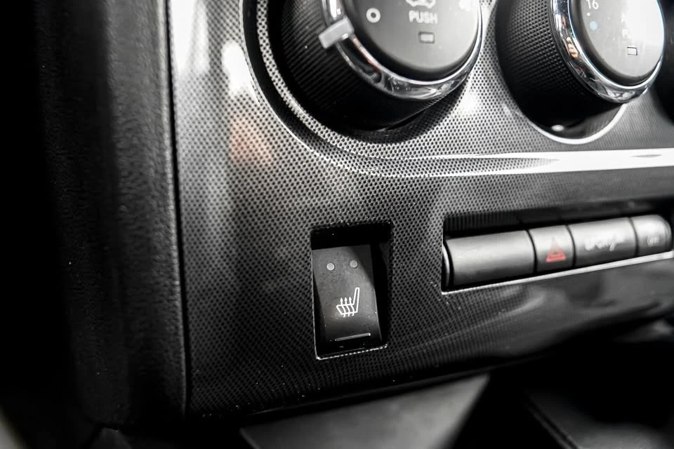 2014 Dodge Challenger 3rd Gen - Image 14 of 15