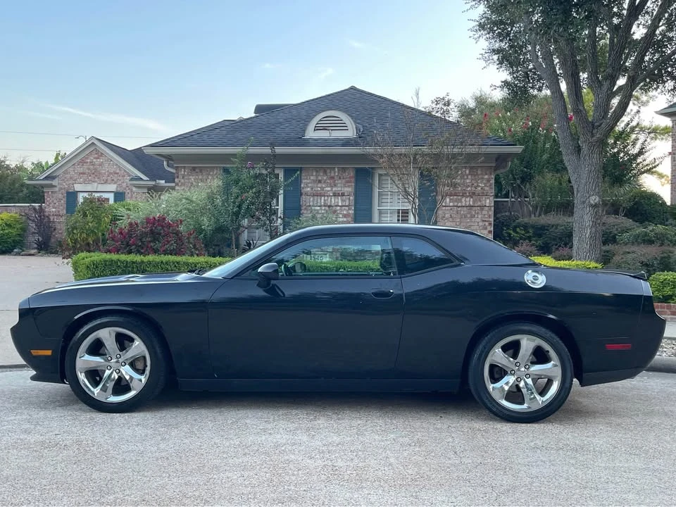 2014 Dodge Challenger 3rd Gen - Image 3 of 10