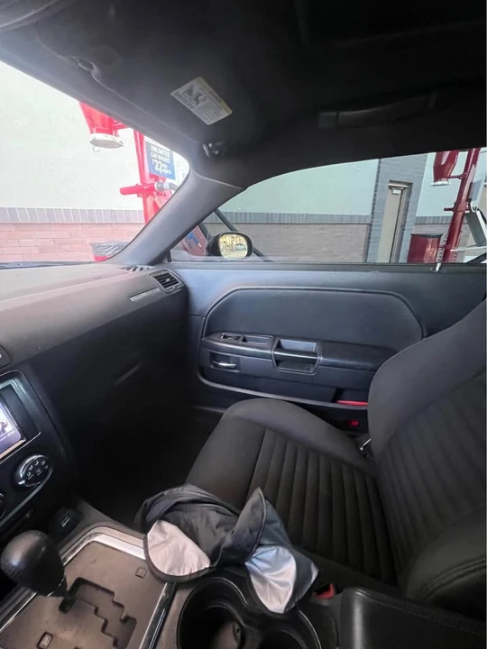 2014 Dodge Challenger 3rd Gen - Image 11 of 14