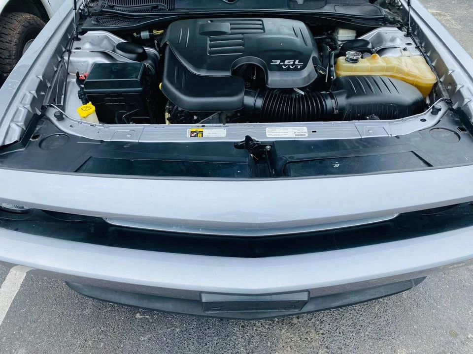 2014 Dodge Challenger 3rd Gen - Image 7 of 18