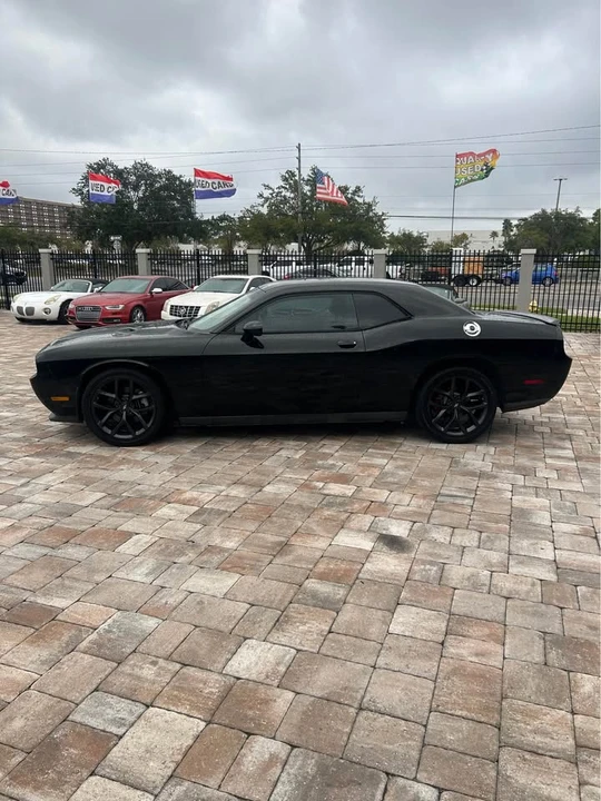 2014 Dodge Challenger 3rd Gen - Image 4 of 11
