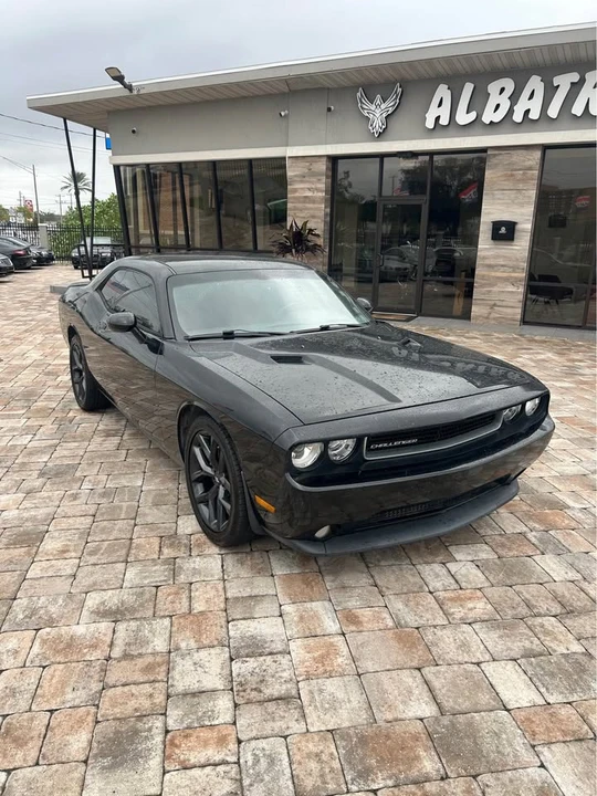 2014 Dodge Challenger 3rd Gen - Image 2 of 11