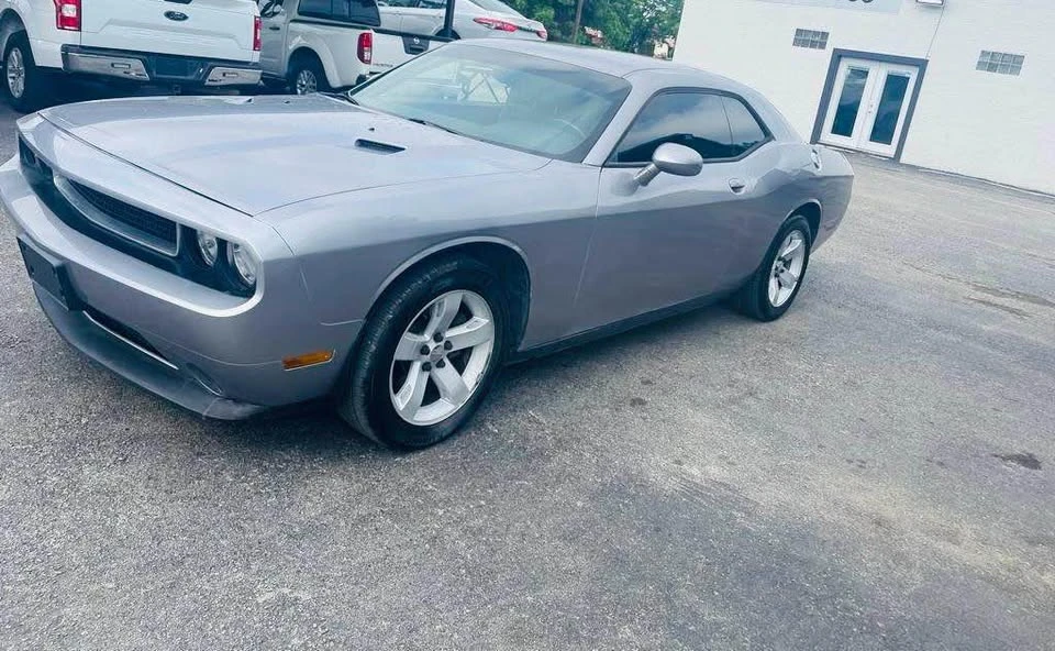 2014 Dodge Challenger 3rd Gen - Image 3 of 18