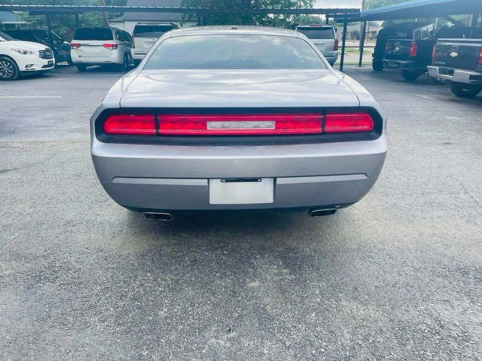 2014 Dodge Challenger 3rd Gen - Image 5 of 18