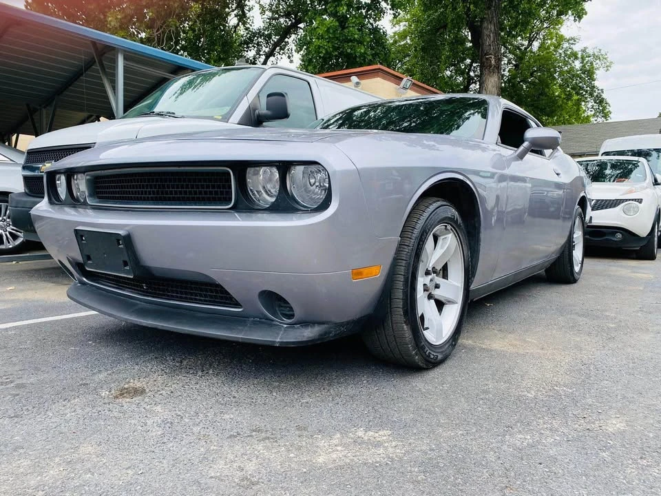 2014 Dodge Challenger 3rd Gen - Image 6 of 18