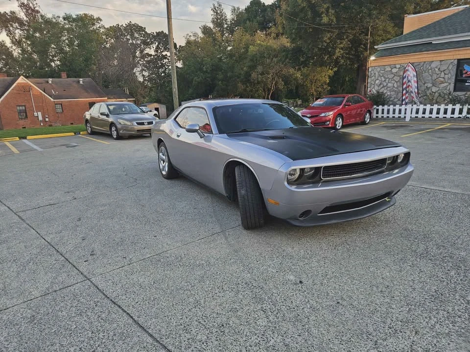 2014 Dodge Challenger 3rd Gen - Image 2 of 12