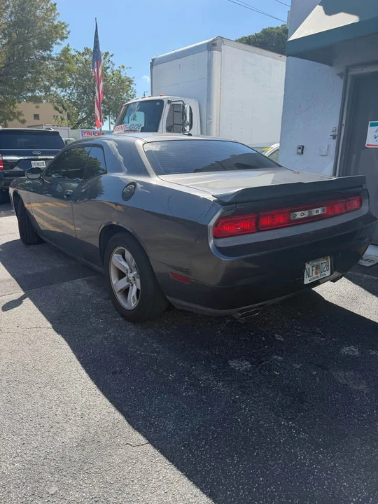 2014 Dodge Challenger 3rd Gen - Image 2 of 3
