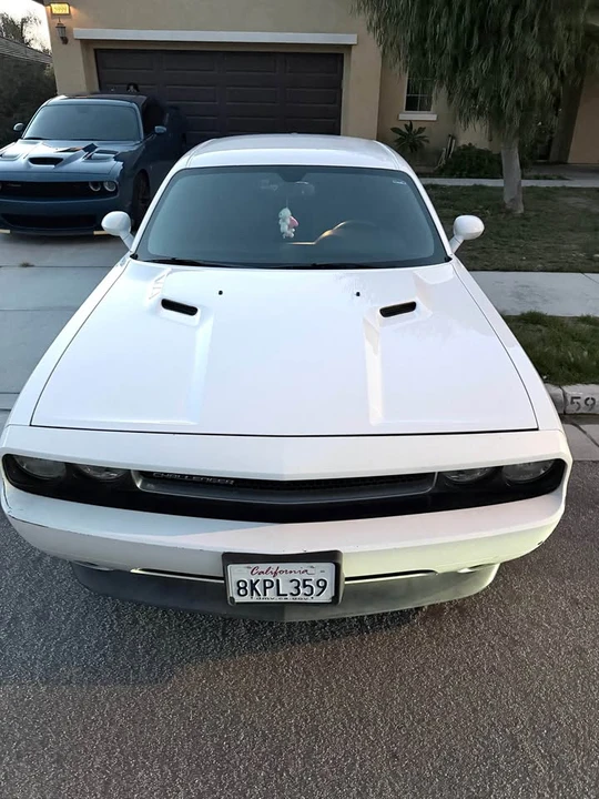 2014 Dodge Challenger 3rd Gen - Image 2 of 15