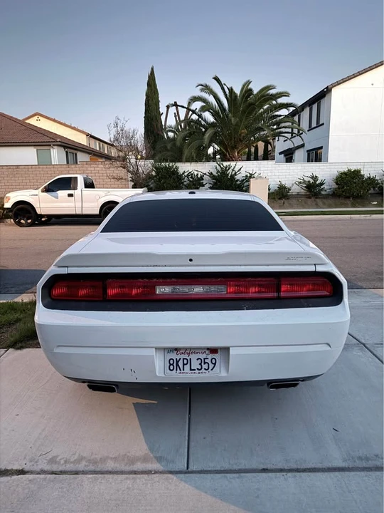 2014 Dodge Challenger 3rd Gen - Image 6 of 15