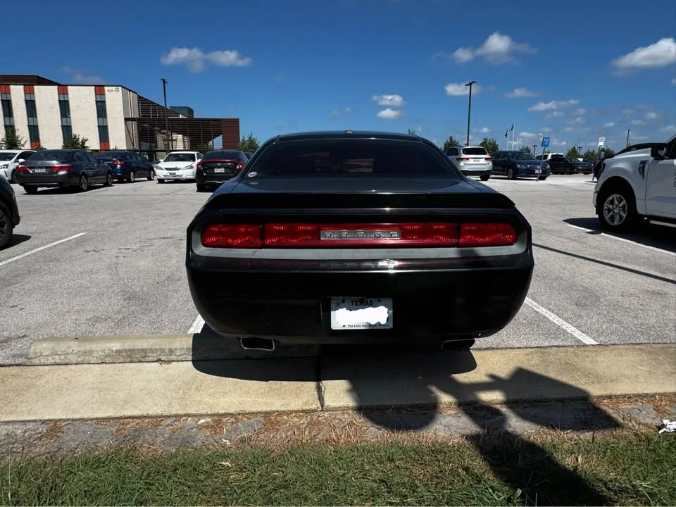 2014 Dodge Challenger - Image 10 of 10