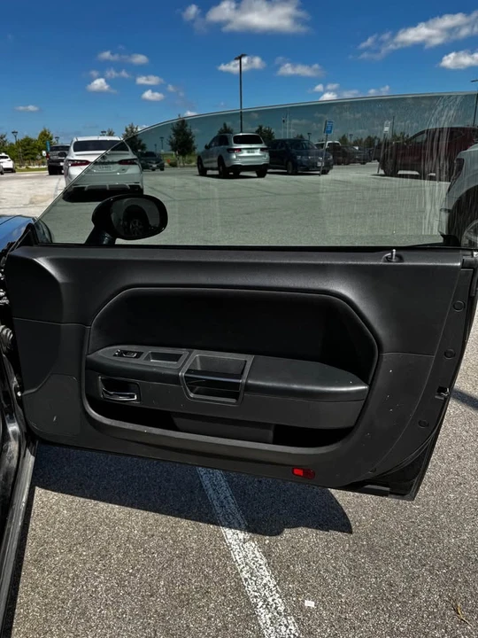 2014 Dodge Challenger - Image 3 of 10