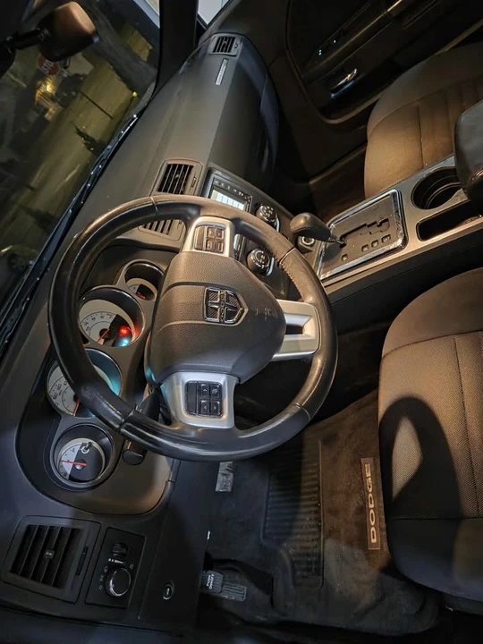 2014 Dodge Challenger 3rd Gen - Image 2 of 7