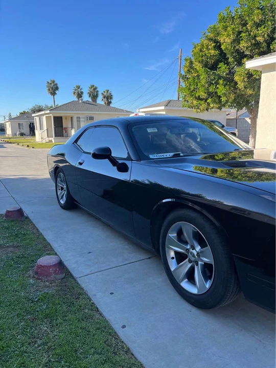 2014 Dodge Challenger 3rd Gen - Image 2 of 8