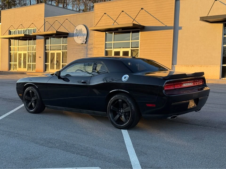 2014 Dodge Challenger 3rd Gen - Image 10 of 20