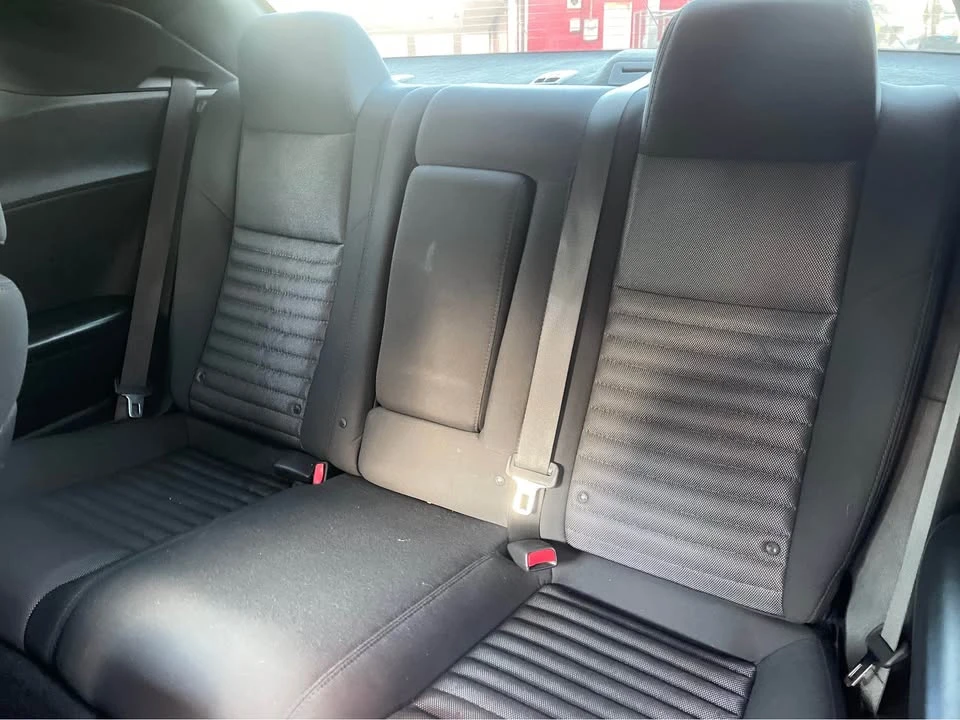 2014 Dodge Challenger 3rd Gen - Image 15 of 18