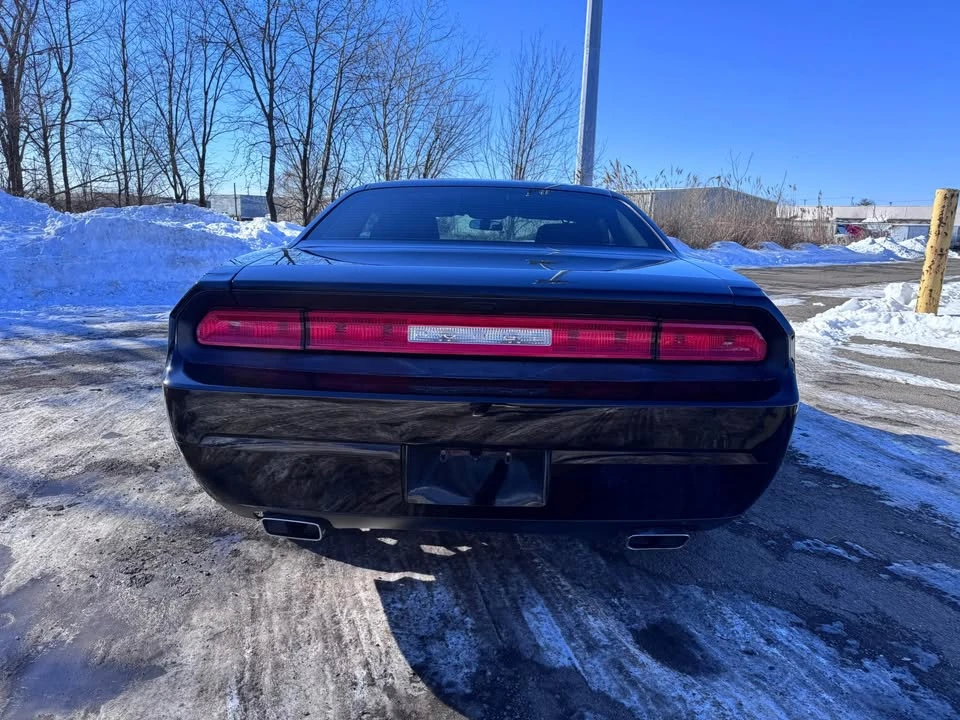 2014 Dodge Challenger 3rd Gen - Image 11 of 19