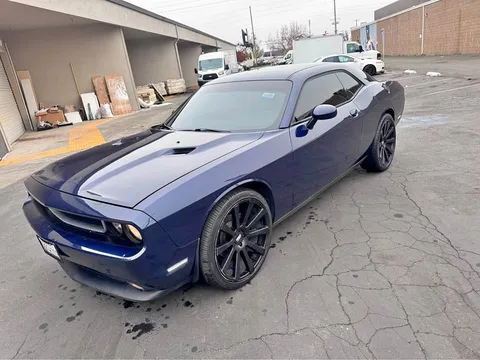2014 Dodge Challenger SXT Coupe 2D