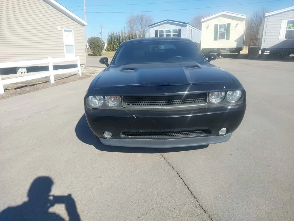 2014 Dodge Challenger 3rd Gen - Image 2 of 8
