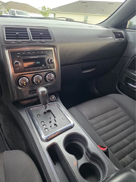 2014 Dodge Challenger 3rd Gen - Image 12 of 15