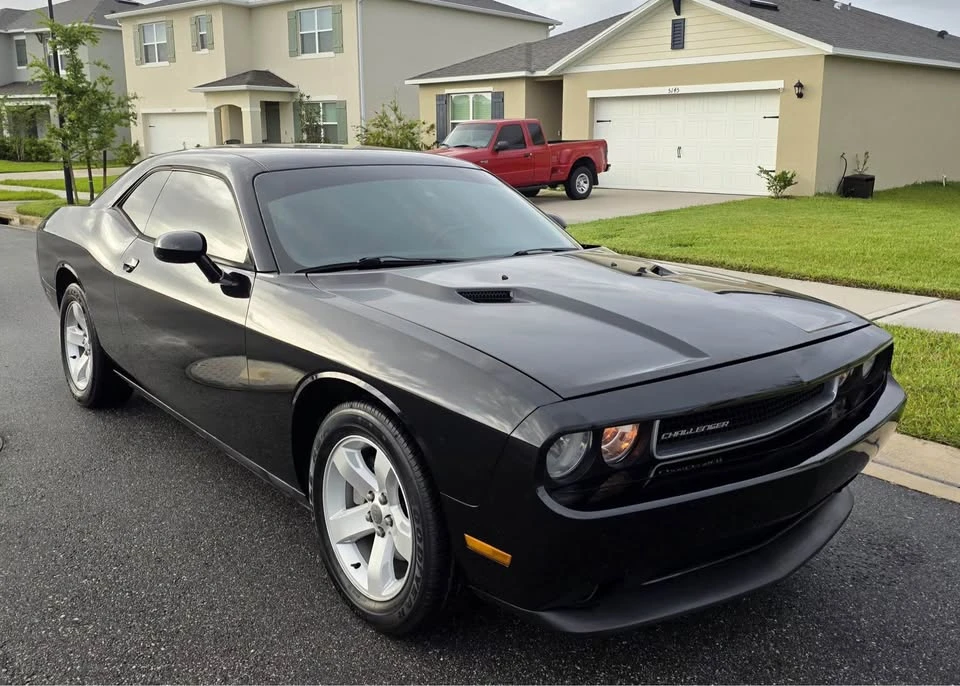 2014 Dodge Challenger 3rd Gen - Image 13 of 15