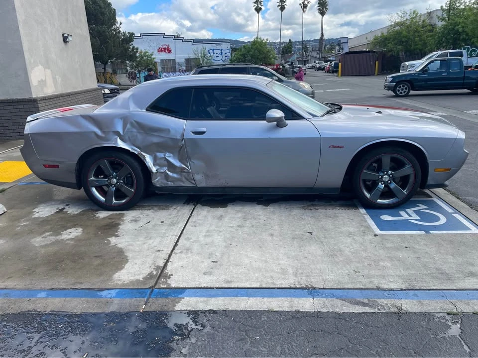 2014 Dodge Challenger 3rd Gen - Image 2 of 7