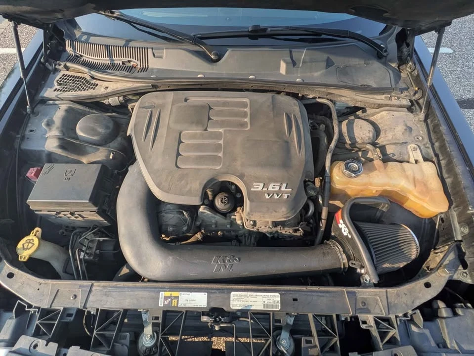 2014 Dodge Challenger 3rd Gen - Image 3 of 15