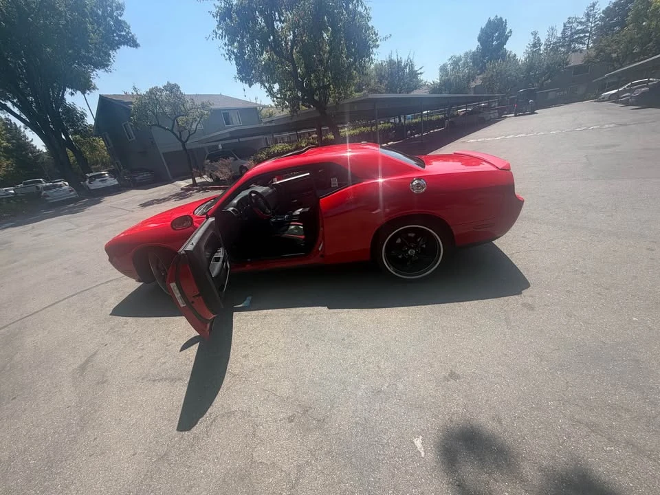 2014 Dodge Challenger 3rd Gen - Image 10 of 18