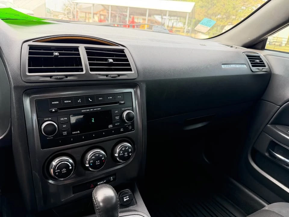 2014 Dodge Challenger 3rd Gen - Image 5 of 16