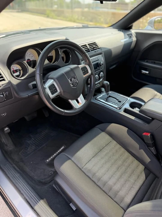 2014 Dodge Challenger 3rd Gen - Image 11 of 20