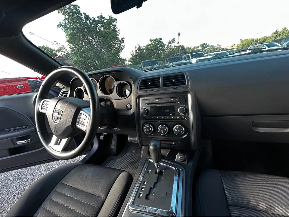 2014 Dodge Challenger 3rd Gen - Image 6 of 9