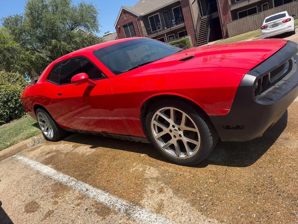 2014 Dodge Challenger 3rd Gen - Image 2 of 8