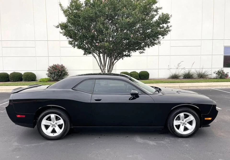 2014 Dodge Challenger 3rd Gen - Image 6 of 20
