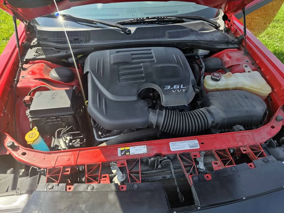 2014 Dodge Challenger 3rd Gen - Image 6 of 12