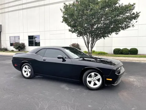 2014 Dodge Challenger SXT Coupe 2D