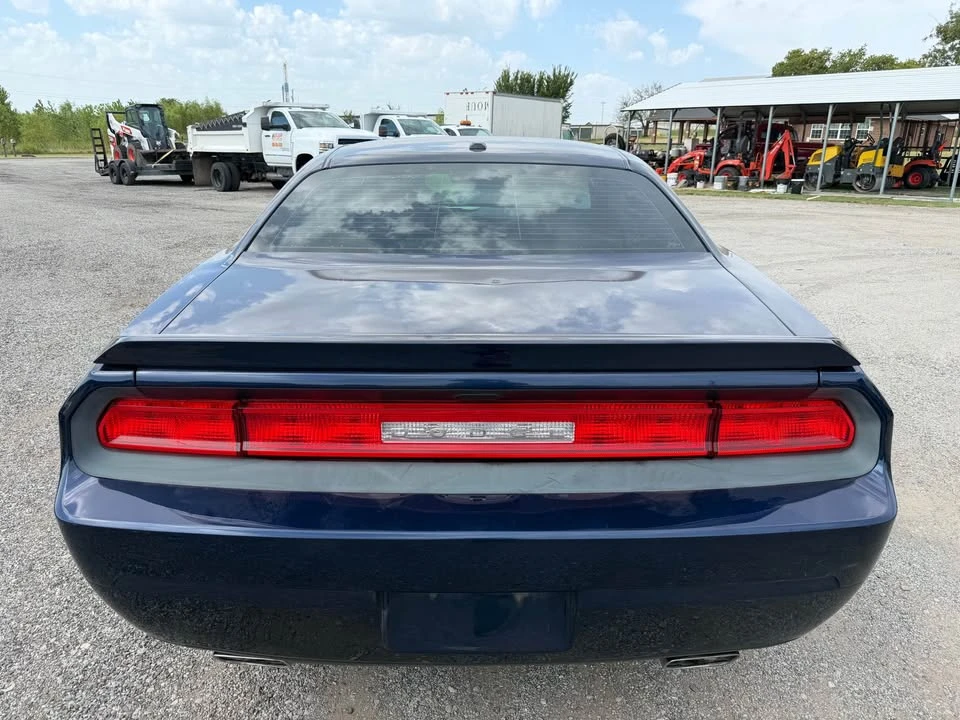 2014 Dodge Challenger 3rd Gen - Image 15 of 16