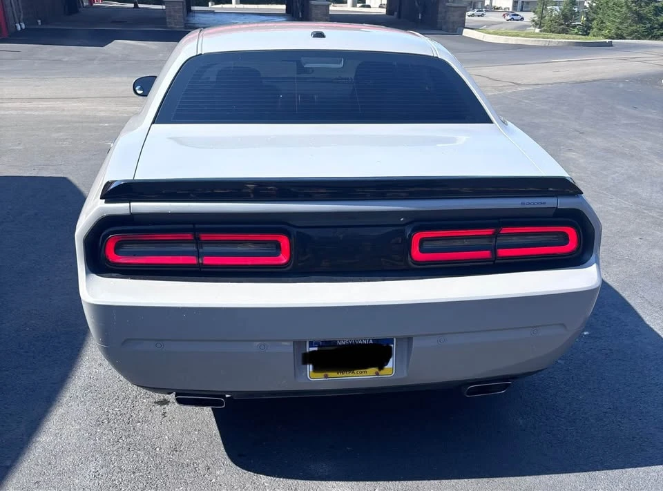 2014 Dodge Challenger 3rd Gen - Image 4 of 15