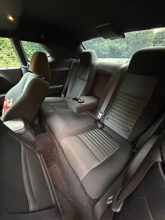 2014 Dodge Challenger 3rd Gen - Image 6 of 9