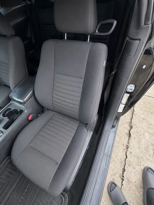 2014 Dodge Challenger 3rd Gen - Image 5 of 8