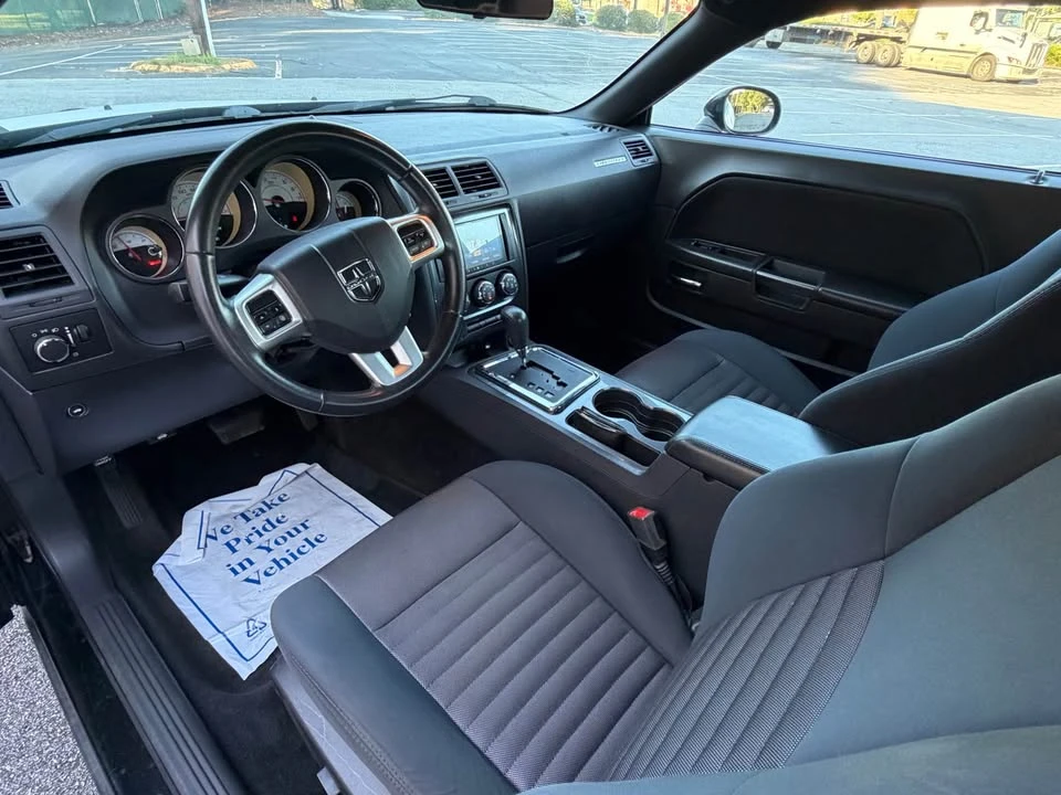 2014 Dodge Challenger 3rd Gen - Image 10 of 20