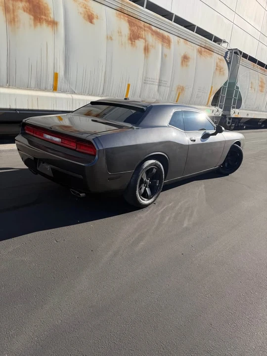 2014 Dodge Challenger 3rd Gen - Image 5 of 12
