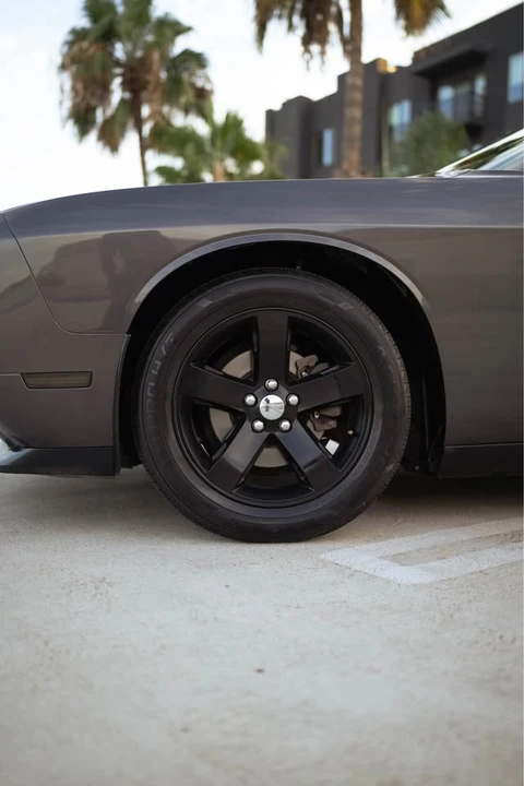 2014 Dodge Challenger 3rd Gen - Image 2 of 9