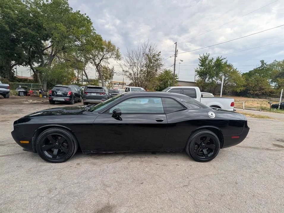 2014 Dodge Challenger 3rd Gen - Image 8 of 13