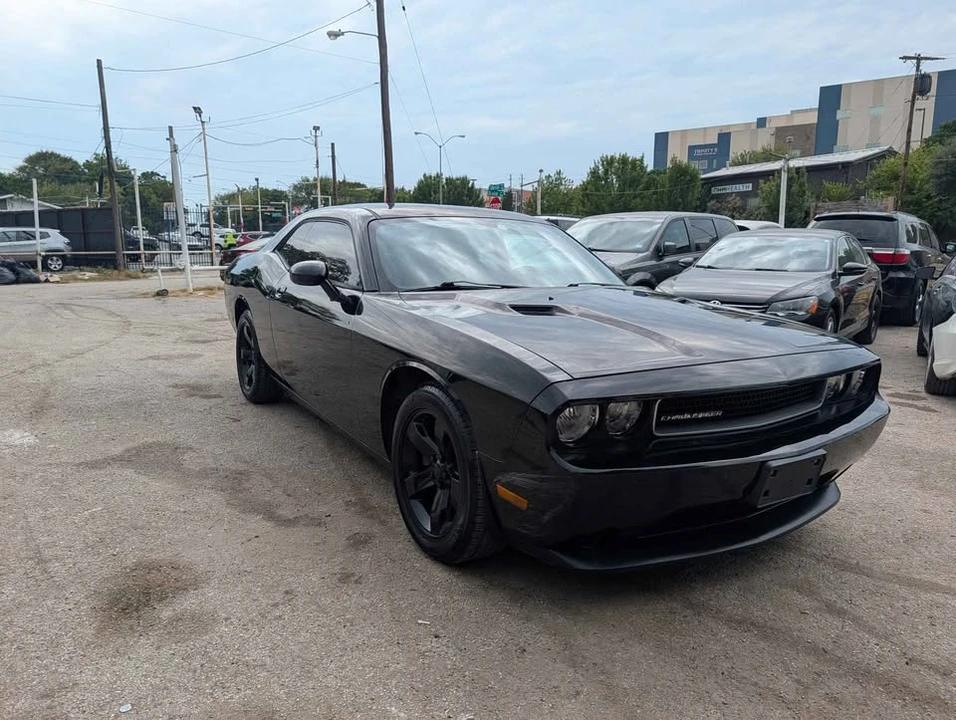 2014 Dodge Challenger 3rd Gen - Image 2 of 13