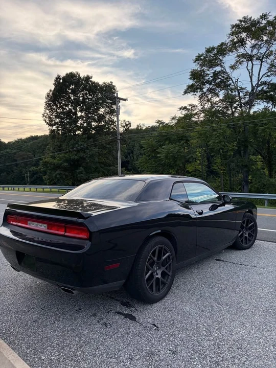 2014 Dodge Challenger 3rd Gen - Image 4 of 6